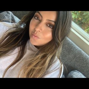 Meet your Posher, Selene